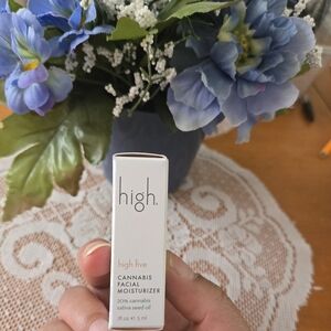 Cannabis Facial Moisturizer
